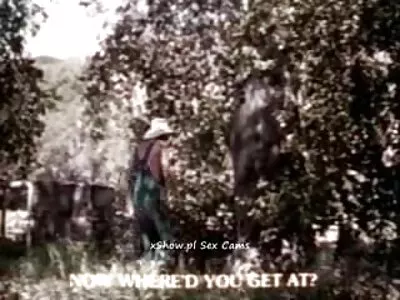 બમ એક ગરમ ટેટુ સેકસી વીડીયો ઇંગલિશ ચિકને અશ્લીલ કરે છે