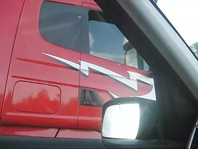 યુવાન બીપી પીચર વીડીયો સેકસી શ્યામા licks અને sucks મારા ડિક