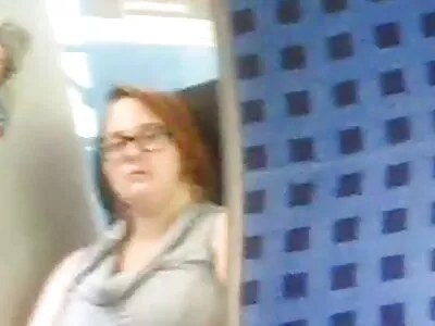 વીંધેલી નાભિ અને નાના ટાટા સેકસ વીડીયા