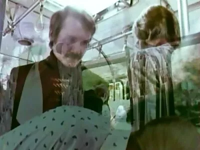 તે સવારી કરે છે જેમ કે અન્ય સેકસી વીડીયો ફુલ કોઈ છોકરી કરી શકતી નથી