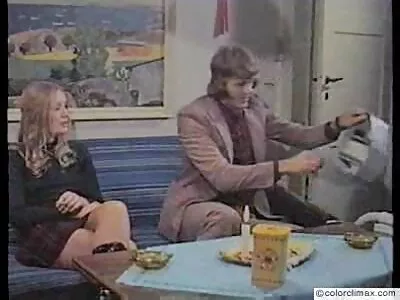 એક યુવાન સોનેરીનું બીપી પીચર વીડીયો સેકસી મોં ચોદ્યું