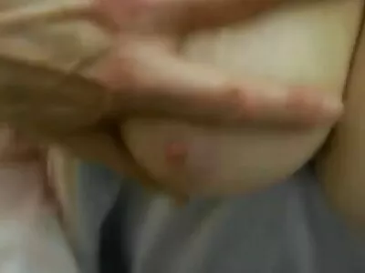 પરિપક્વ પતિ અને તેની મિલફ પત્ની સાથેનો અન્ય એક આકર્ષક હોમમેઇડ વિડિઓ વીડીયો બીપી સેકસી