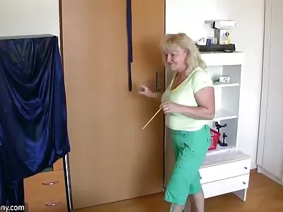 મોટી ગર્દભ સાથેની સાવકી બહેનને સખત ડિક મળે વીડીયો સેકસી છે