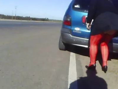 શ્યામા છોકરી તેના માણસને બ્લોબ્જ સાથે સેકસ વીડીયો બતાવો વિસ્ફોટ કરે છે