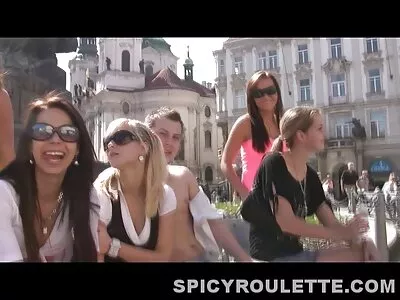 લસ્ટી સોનેરી સોલો મોડેલ ગુજરાતી સેકસી બીપી વીડીયો ટીઝિંગ