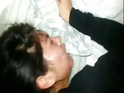 હું કંગાળ યુવાને ધક્કો મારું છું જે નવી નોકરી માંગે ફુલ સેકસી એચડી વીડીયો છે