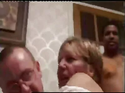 બાથરૂમમાં સેકસી વીડીયો સેકસી Blowjob અને પ્રખર સેક્સ