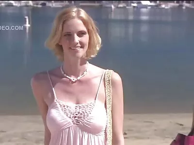 ઇરેન્કા અને સેકસી બીપી વીડીયો એચડી કેરોલ