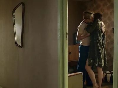 તેના ગર્દભ માટે વિશાળ ગુજરાતી સેકસી બીપી વીડીયો ડિક