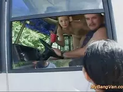 હાર્ડ બોનર બીપી સેકસી વીડીયો પિચર સવારી કરતી હોટ ગર્દભ છોકરી