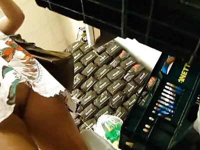 સ્ટ્રિપ ડાન્સર્સમાં નશામાં ધૂત વિદ્યાર્થીઓની સેકસી ફીલમ વીડીયો છોકરીઓ જોડાય છે